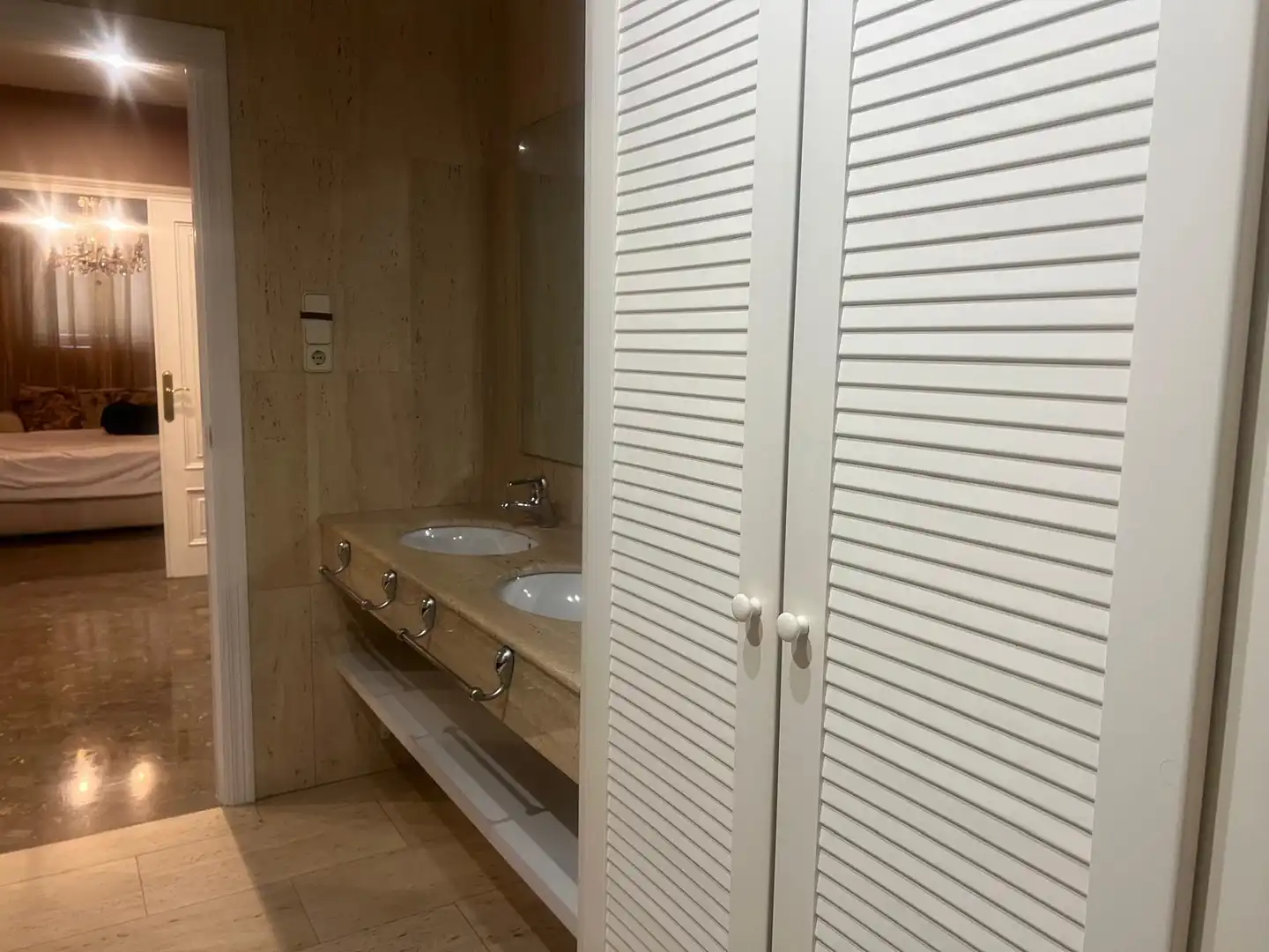 Baño de Piso de alquiler en Tavernes de la Valldigna con Aire acondicionado y Amueblado