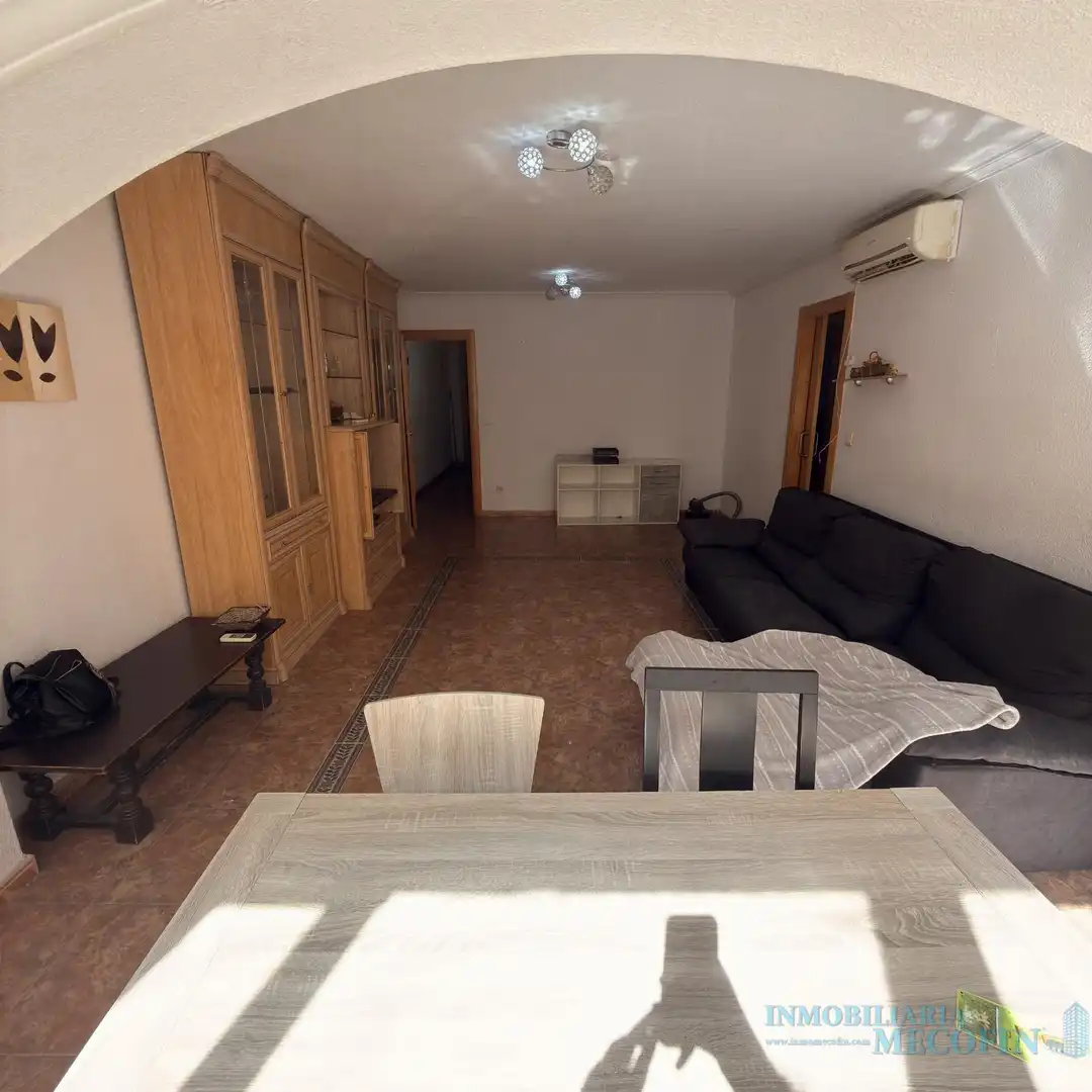 Wohnzimmer von Wohnung zum Verkauf in Benidorm mit Klimaanlage und Terrasse