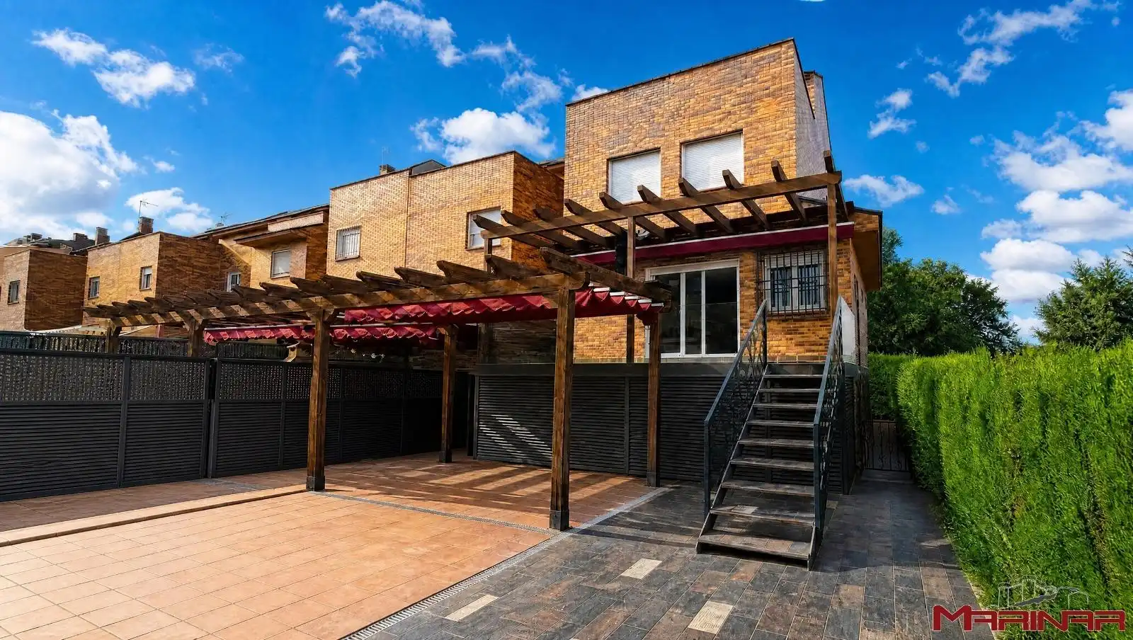 Exterior view of Detached homes for sale in Valdemoro  with Air Conditioner, Heating and Private garden