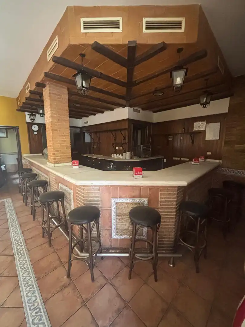 Local commercial à vendre à Valdepeñas, imagen 3