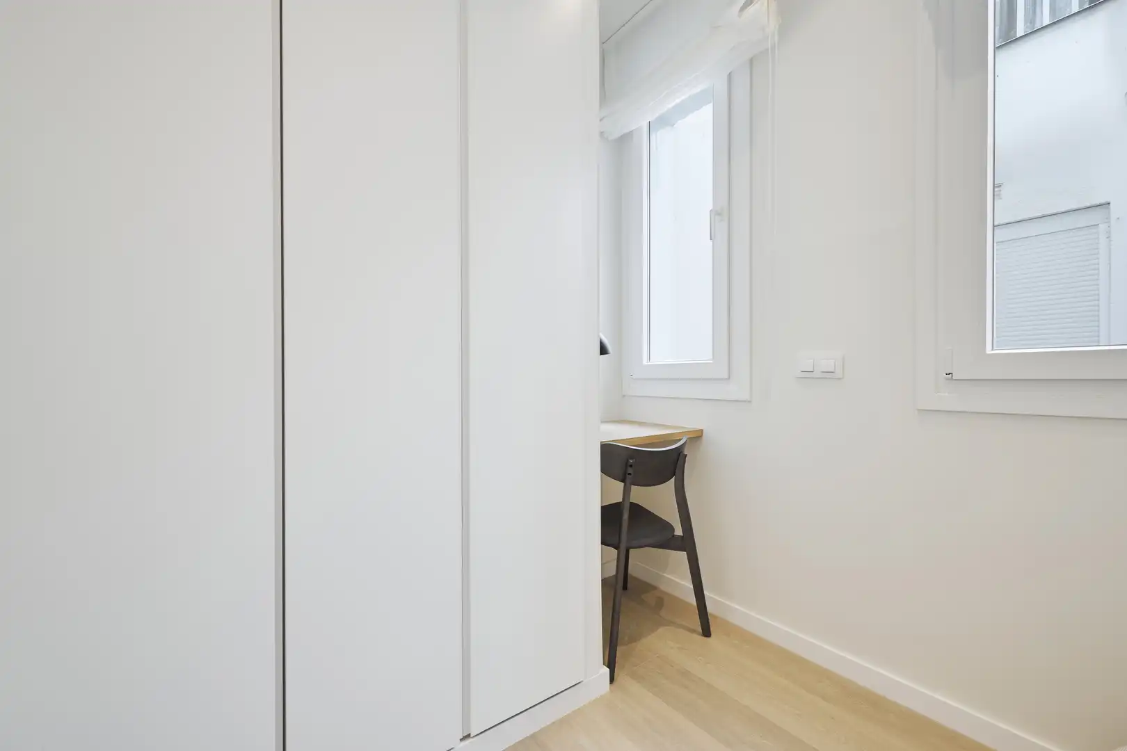 Schlafzimmer von Wohnung zur Miete in Madrid mit Klimaanlage und Balkon
