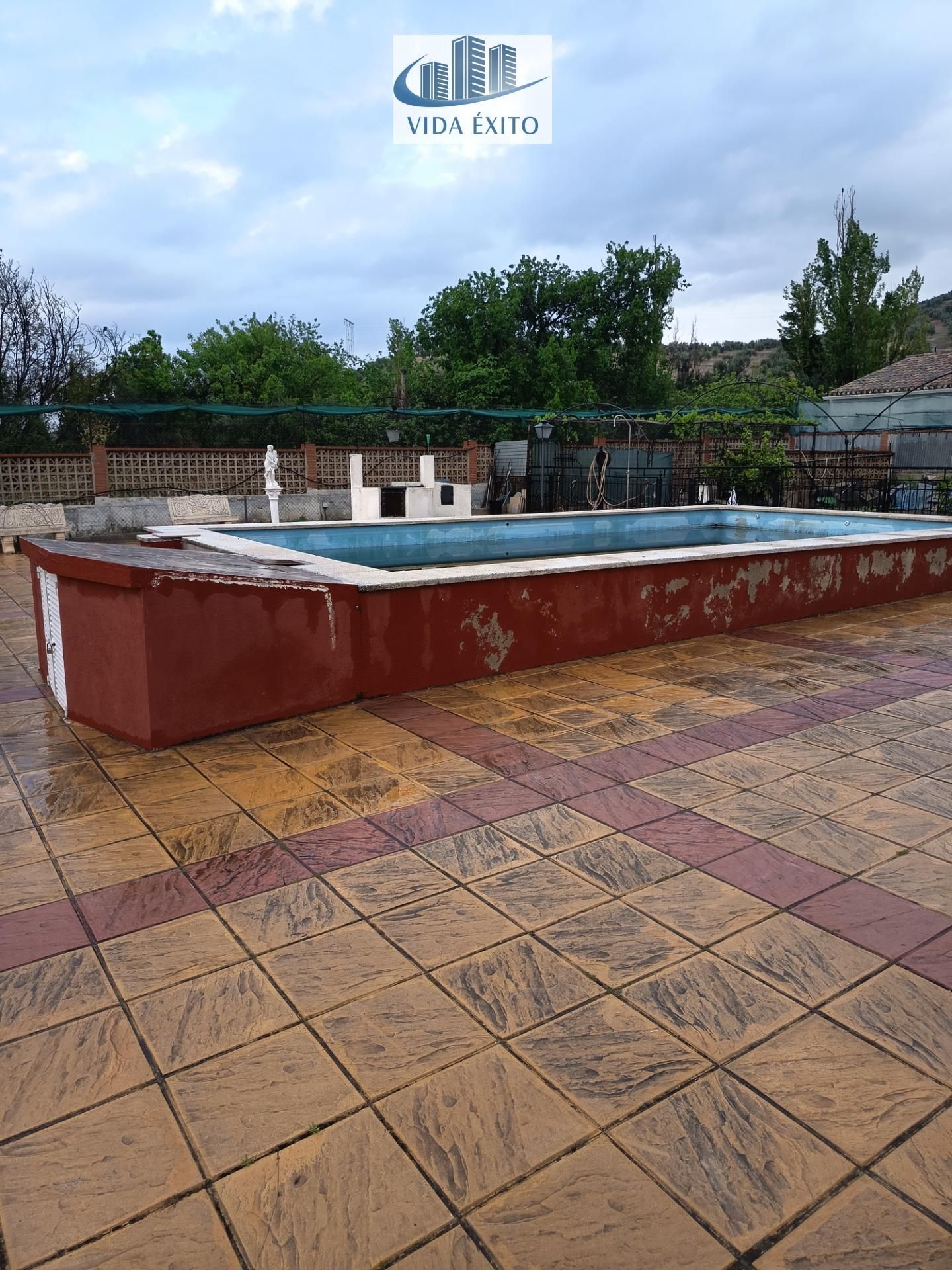 Swimming pool of House or chalet for sale in  Jaén Capital  with Air Conditioner, Heating and Private garden