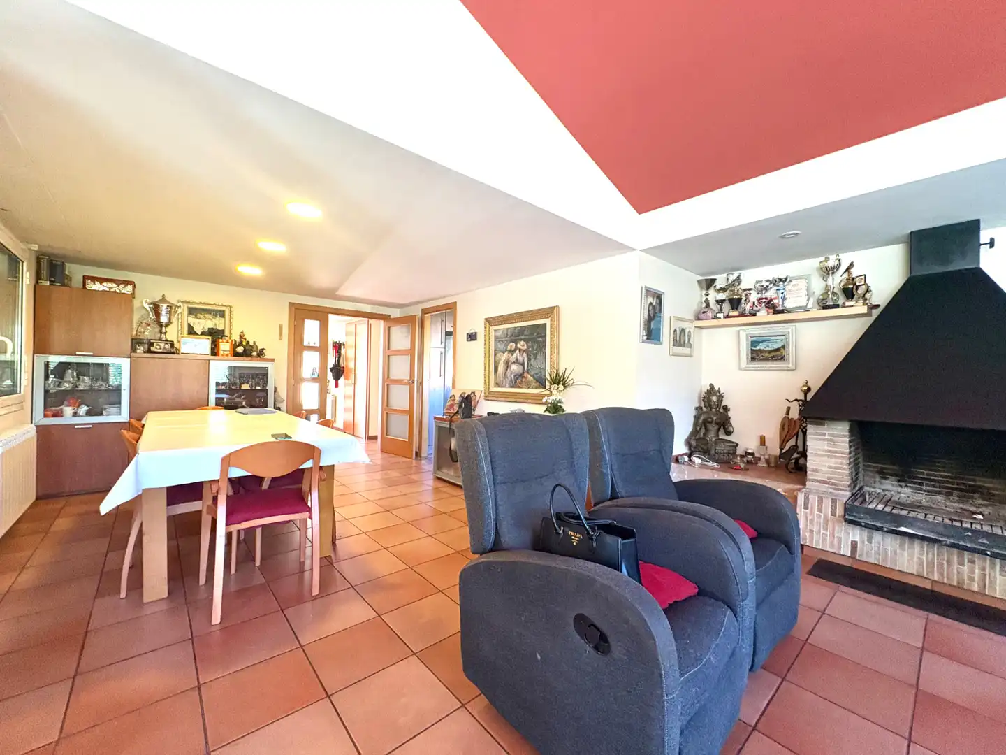 Sala de estar de Casa o chalet en venta en Rubí con Aire acondicionado, Calefacción y Jardín privado