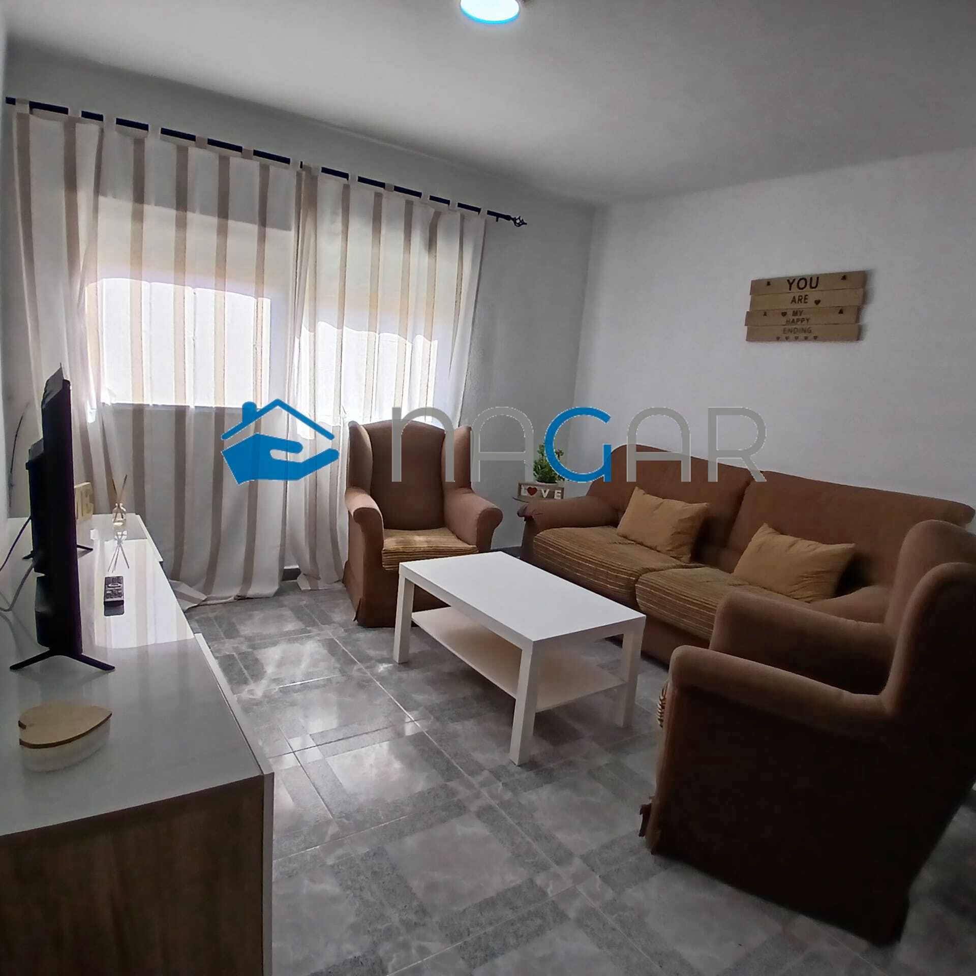 Sala de estar de Piso de alquiler en La Línea de la Concepción con Amueblado