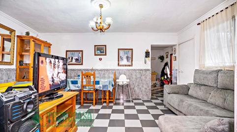 Foto 2 de Casa adosada en venda a Coín, Málaga