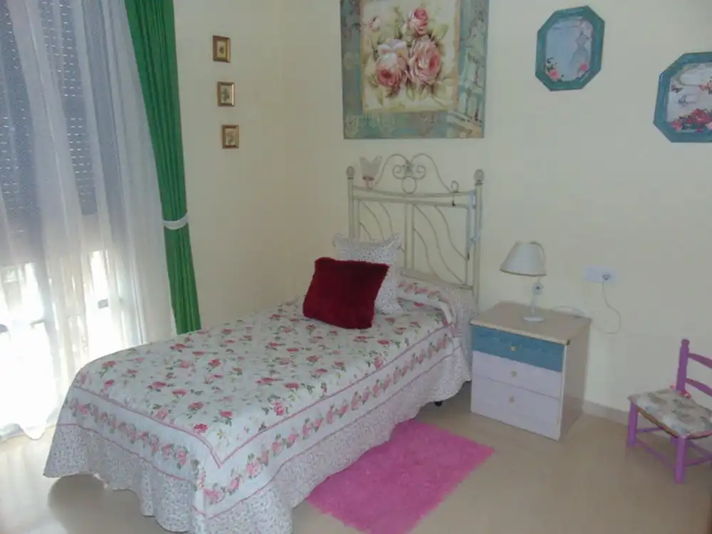 Habitación de Casa o chalet en venta en Lora del Río con Aire acondicionado y Calefacción