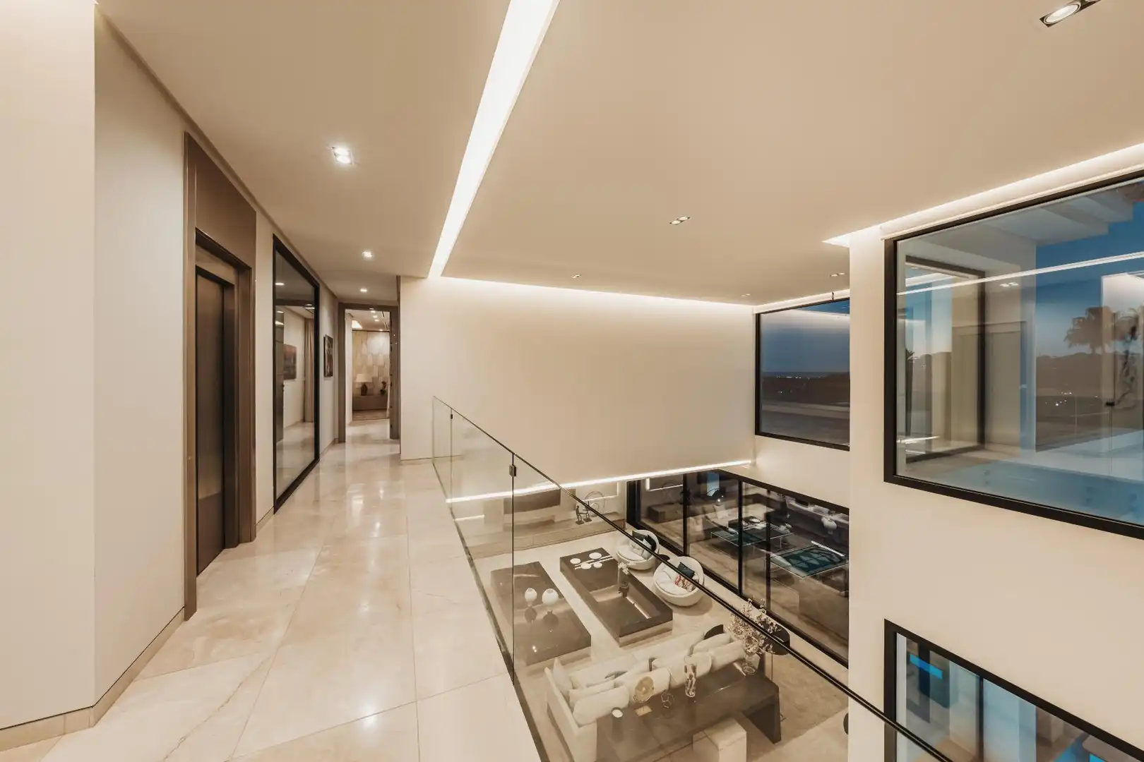 Villa mit Pool zum Verkauf in Nueva Andalucía, imagen 13