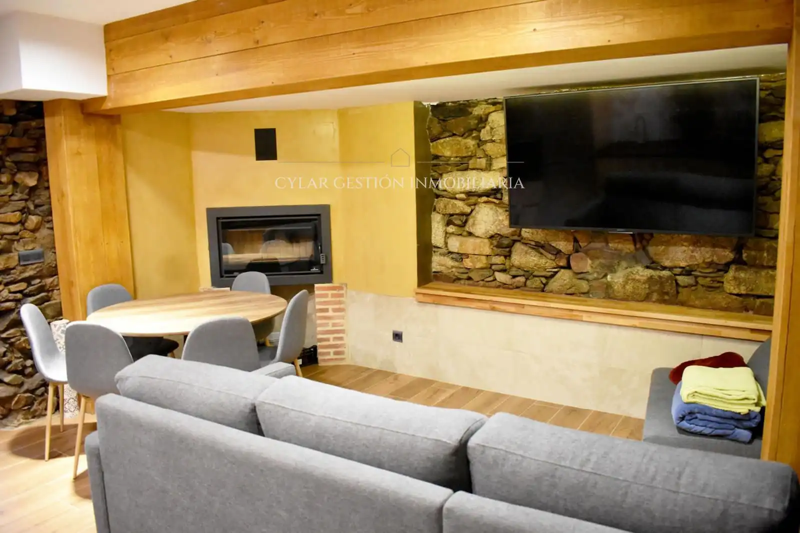 Sala de estar de Casa o chalet en venta en Garcibuey con Calefacción, Terraza y Amueblado