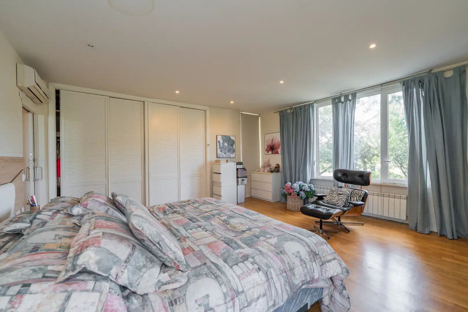 Bedroom of Houses for sale in Ciudalcampo  with Air Conditioner, Heating and Private garden