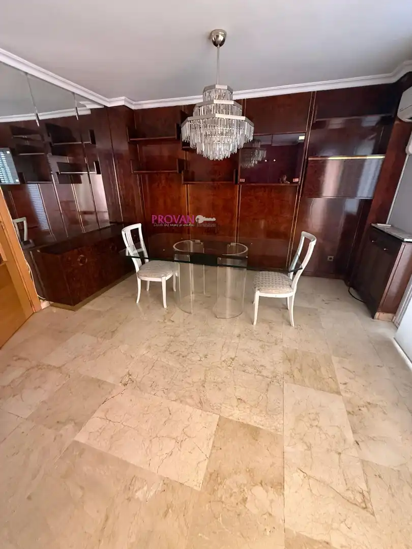 Menjador de Casa adosada en venda en Torrejón de Ardoz amb Aire condicionat, Calefacció i Terrassa