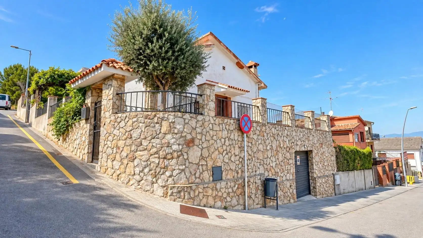 Exterior view of Houses for sale in Martorelles  with Private garden and Storage room