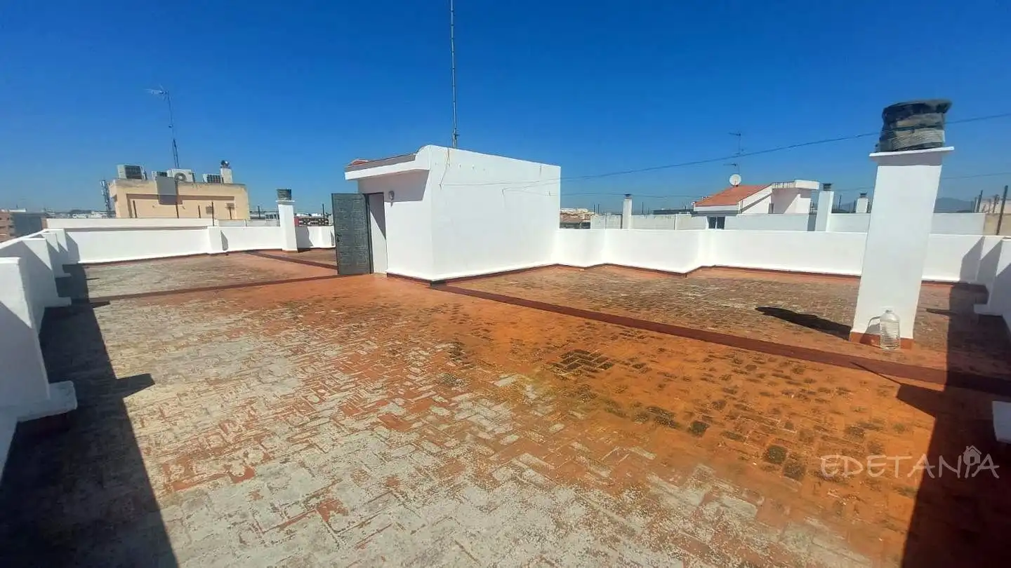 Terraza de Piso en venta en Alfara del Patriarca con Aire acondicionado, Trastero y Amueblado