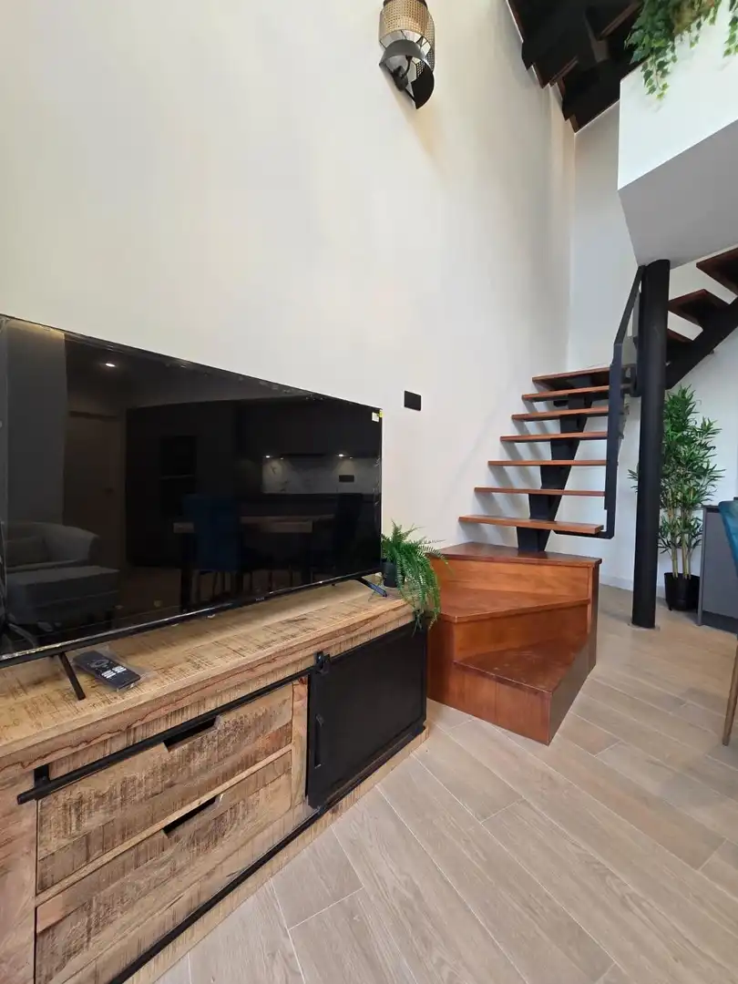 Maisonette zur Miete in Sanlúcar la Mayor mit Klimaanlage, Terrasse und Möbliert