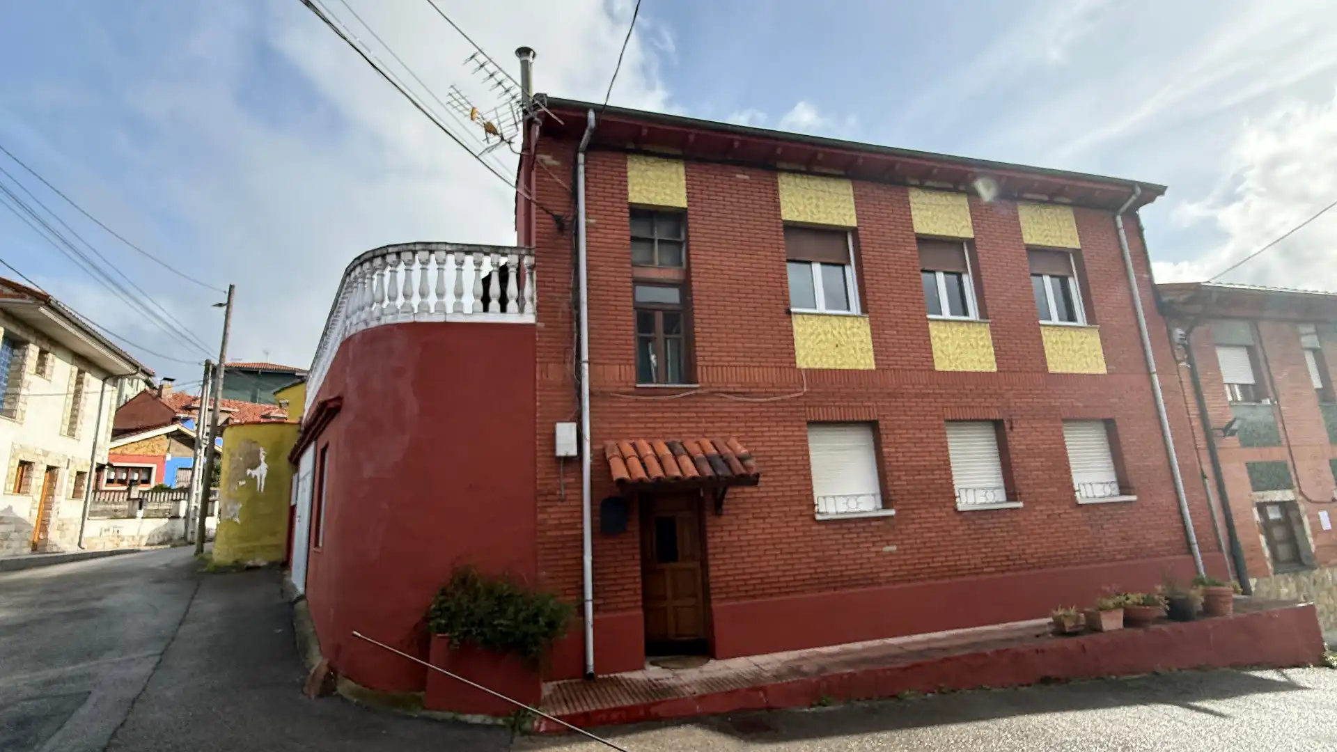 Exterior view of Houses for sale in Langreo  with Heating, Private garden and Terrace