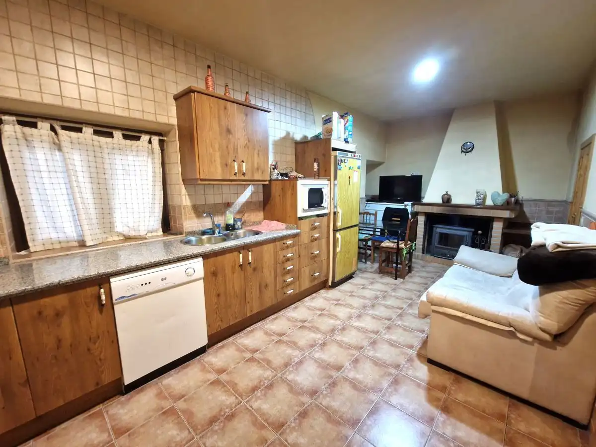 Kitchen of Houses for sale in Cabezabellosa  with Terrace