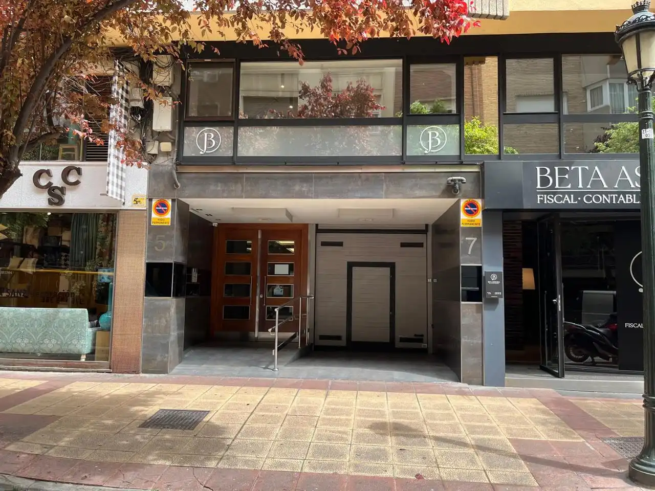 Vista exterior de Piso en venta en Zaragoza con Calefacción, Parquet y Terraza