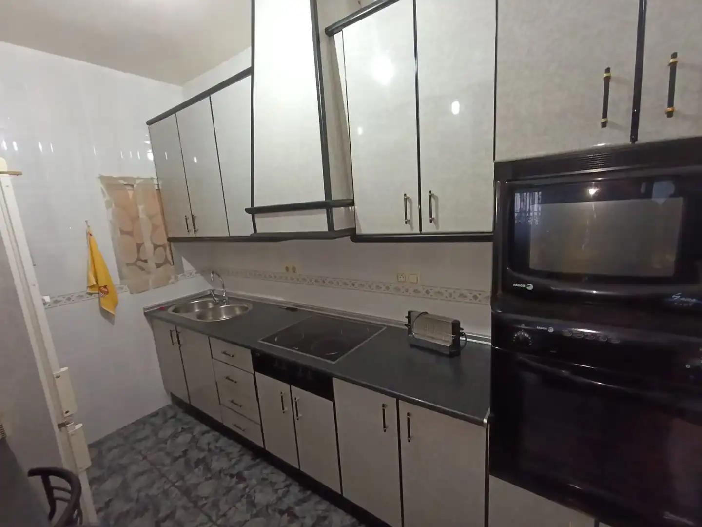 Cuina de Casa o xalet en venda en Linares amb Aire condicionat, Calefacció i Terrassa