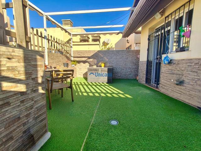 Dúplex en Venta en Calle LOPE DE RUEDA, 51A en Los Almendros - El Limonero - El Tomillar