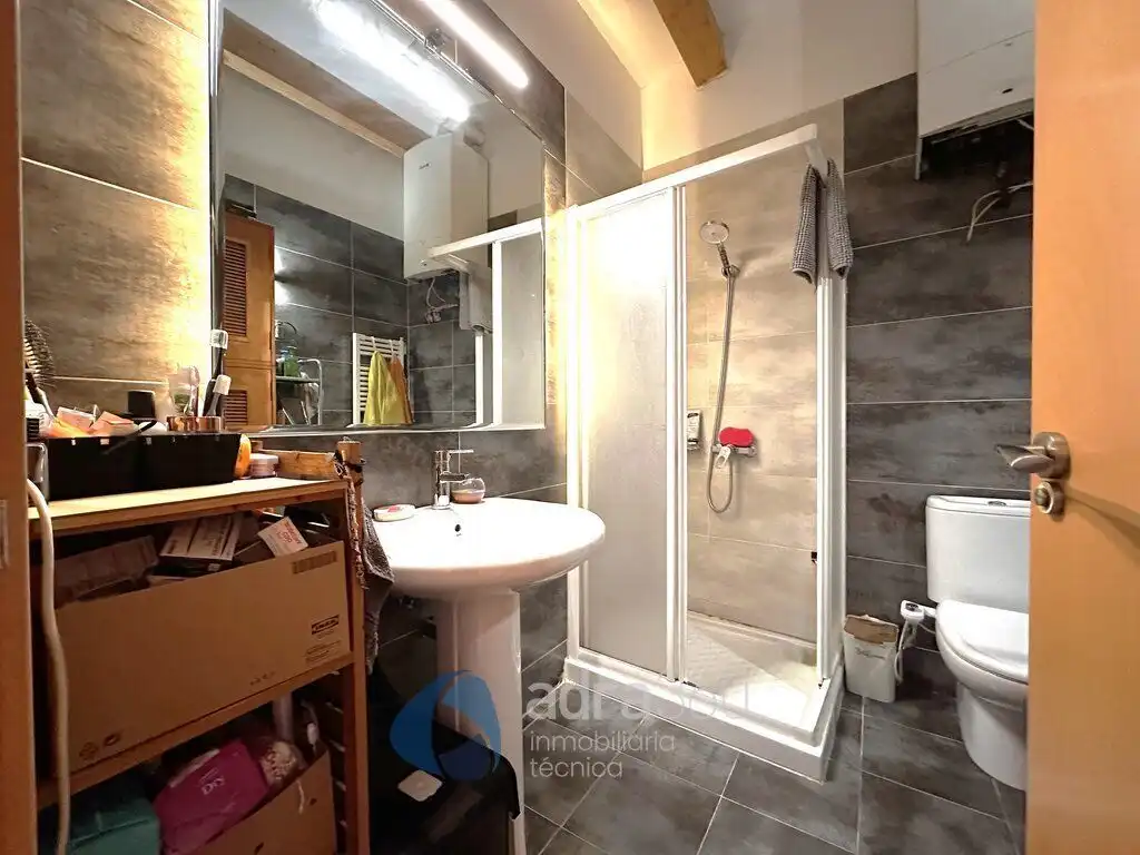 Badezimmer von Wohnungen zum Verkauf in  Logroño mit Heizung