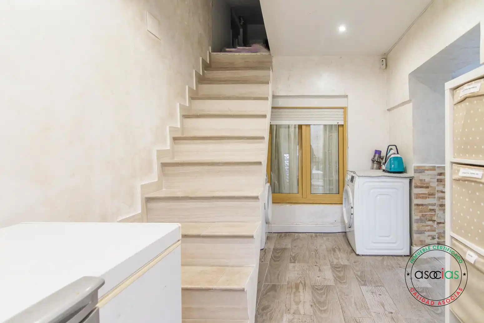 Casa adosada en venta en Gijón  con Calefacción, Jardín privado y Parquet