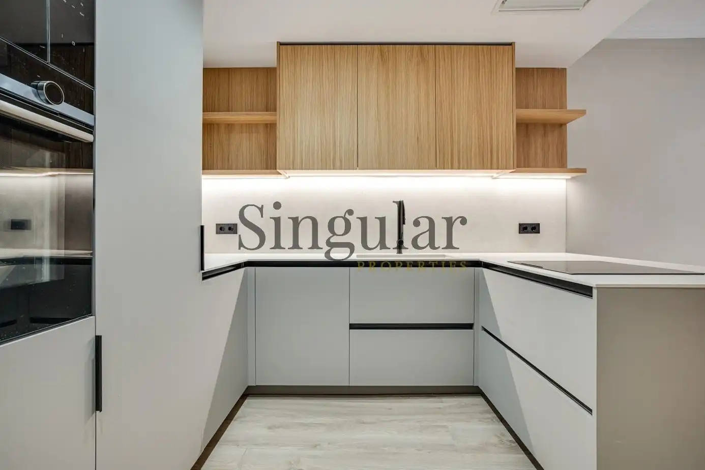 Cocina de Piso en venta en Sarrià - Sant Gervasi