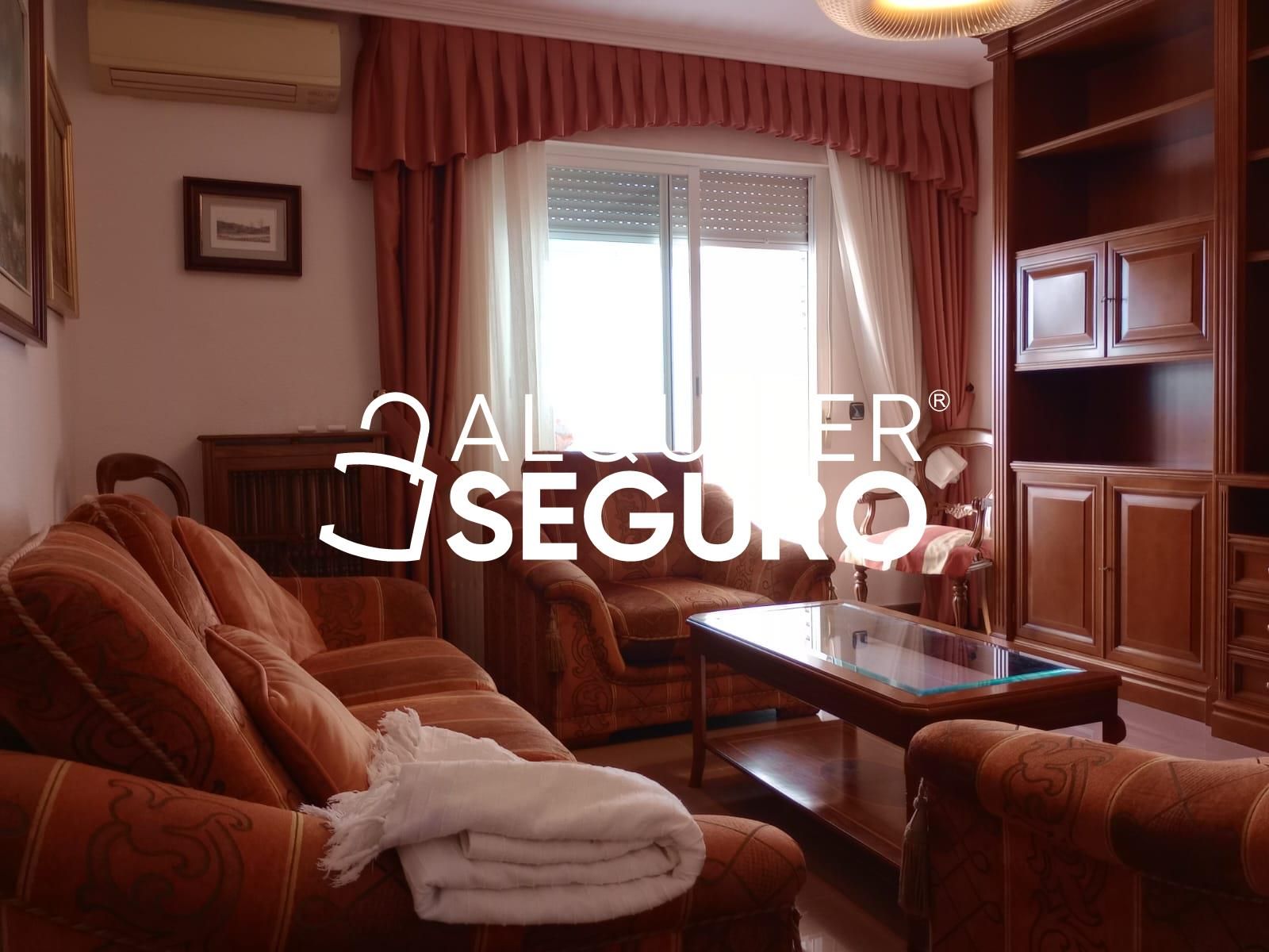 Sala de estar de Piso de alquiler en  Madrid Capital con Aire acondicionado, Calefacción y Terraza