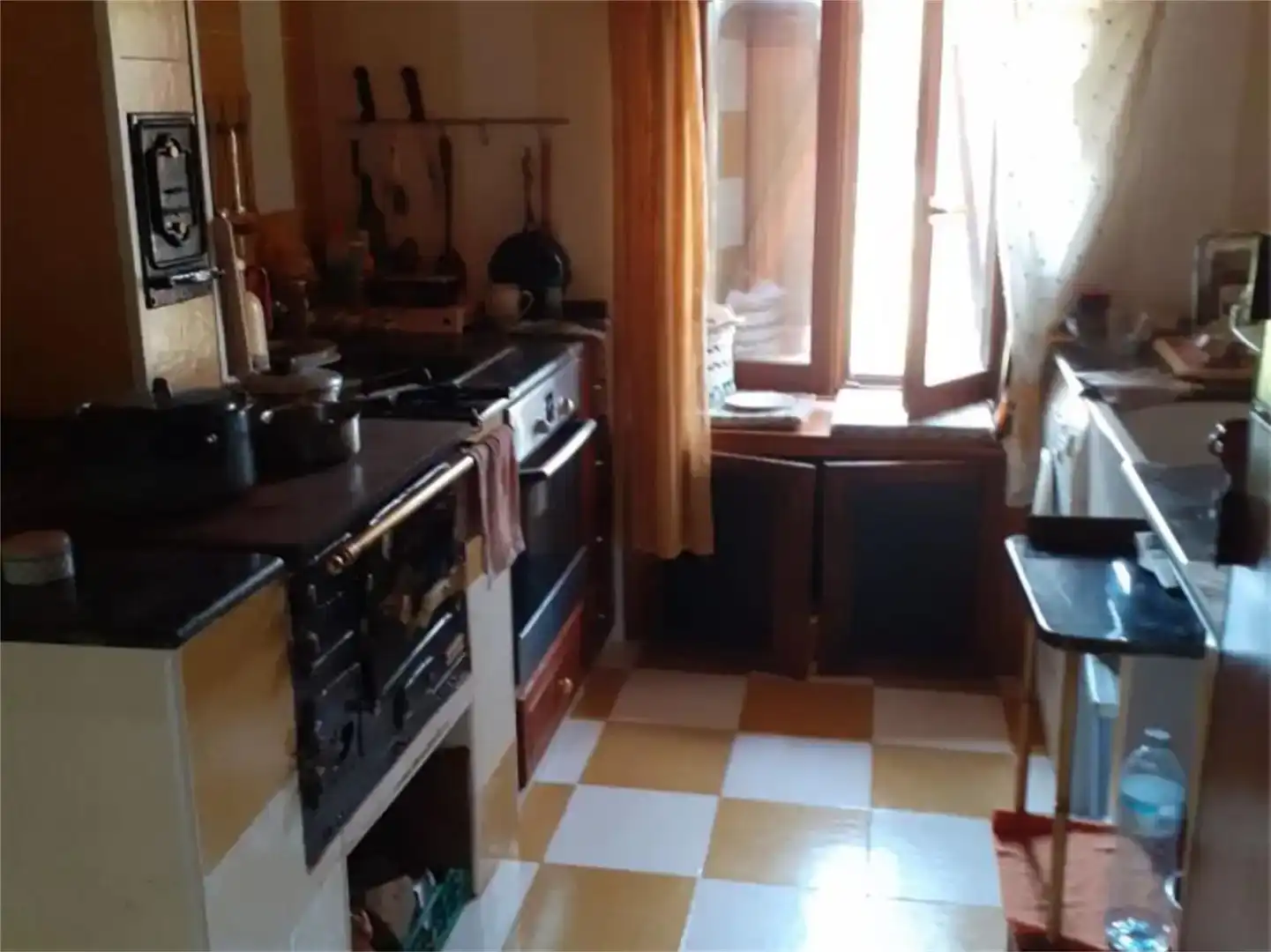 Cuina de Finca rústica en venda en Campoo de Enmedio amb Traster