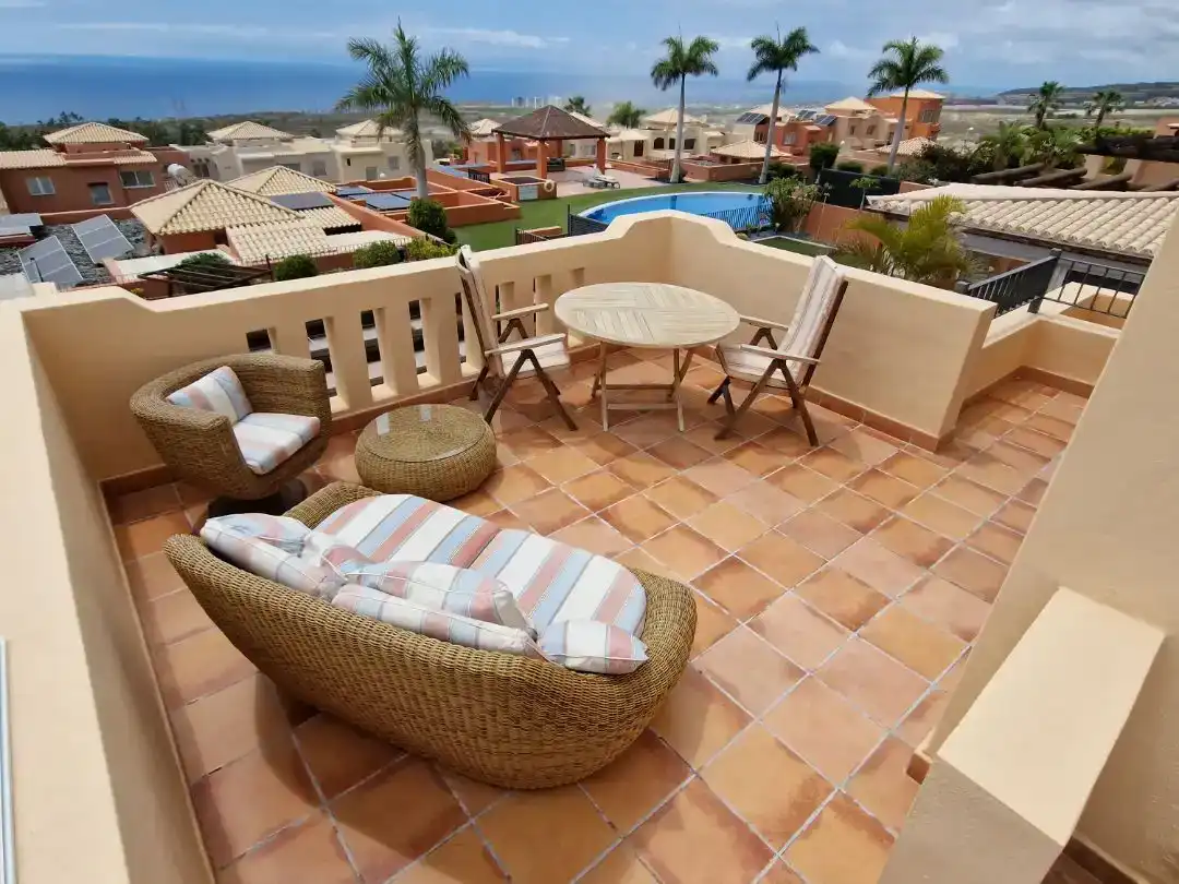 Terraza de Piso en venta en Adeje con Aire acondicionado, Piscina y Balcón