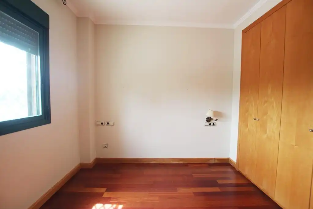 Schlafzimmer von Wohnung zum Verkauf in Jerez de la Frontera mit Klimaanlage, Heizung und Parkett