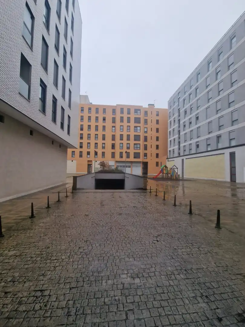 Vista exterior de Garaje de alquiler en Vitoria - Gasteiz