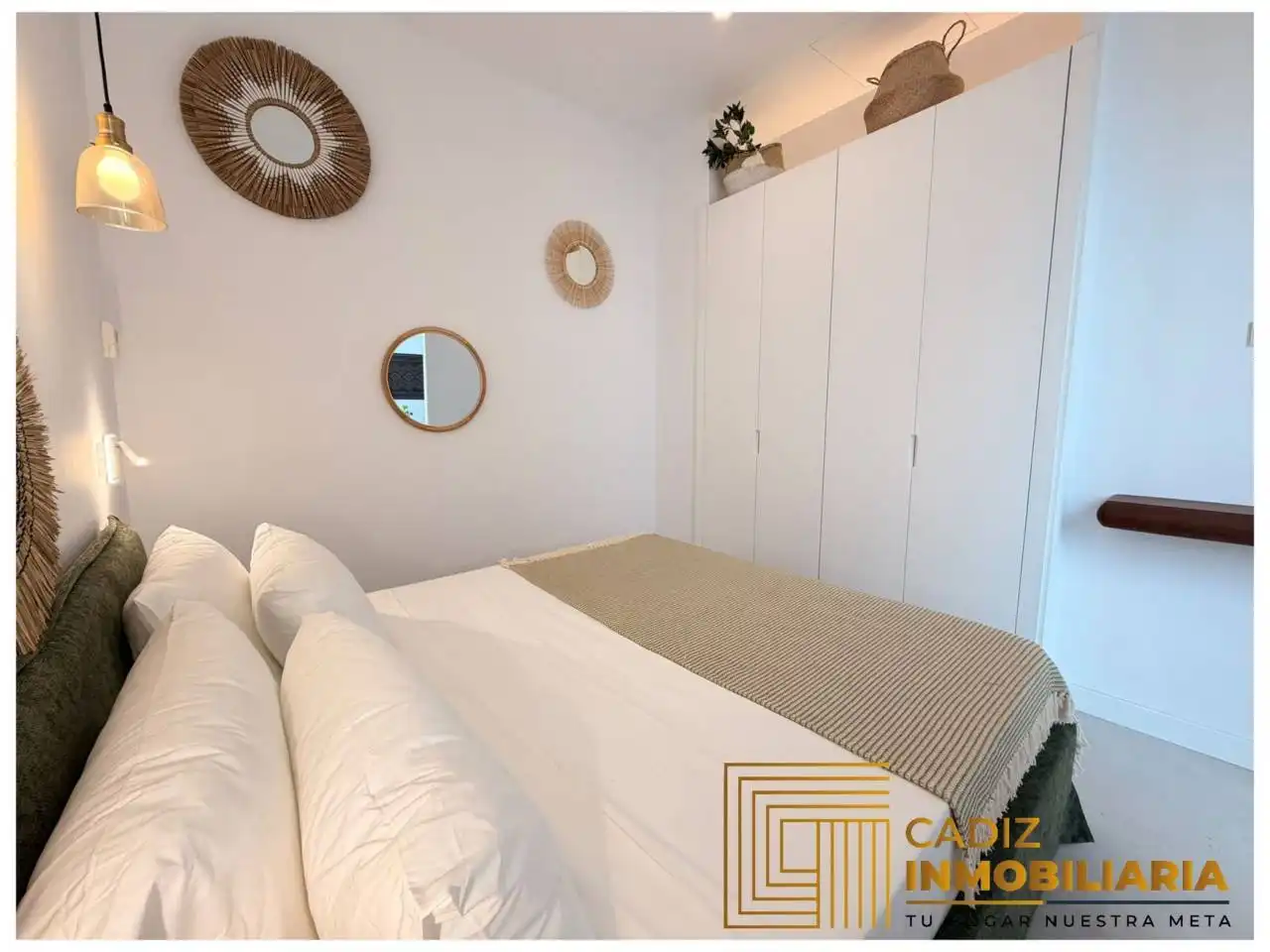 Bedroom of Flat for sale in Cádiz  with Air Conditioner and Furnished
