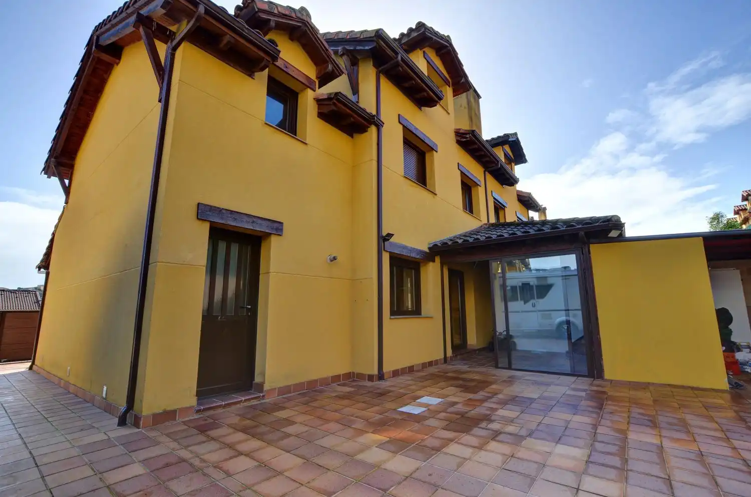 Vista exterior de Casa o chalet en venta en Castrillón con Aire acondicionado, Calefacción y Trastero