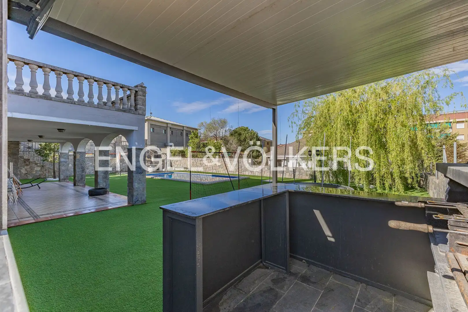 Terrassa de Casa o xalet en venda en Terrassa amb Aire condicionat, Calefacció i Jardí privat