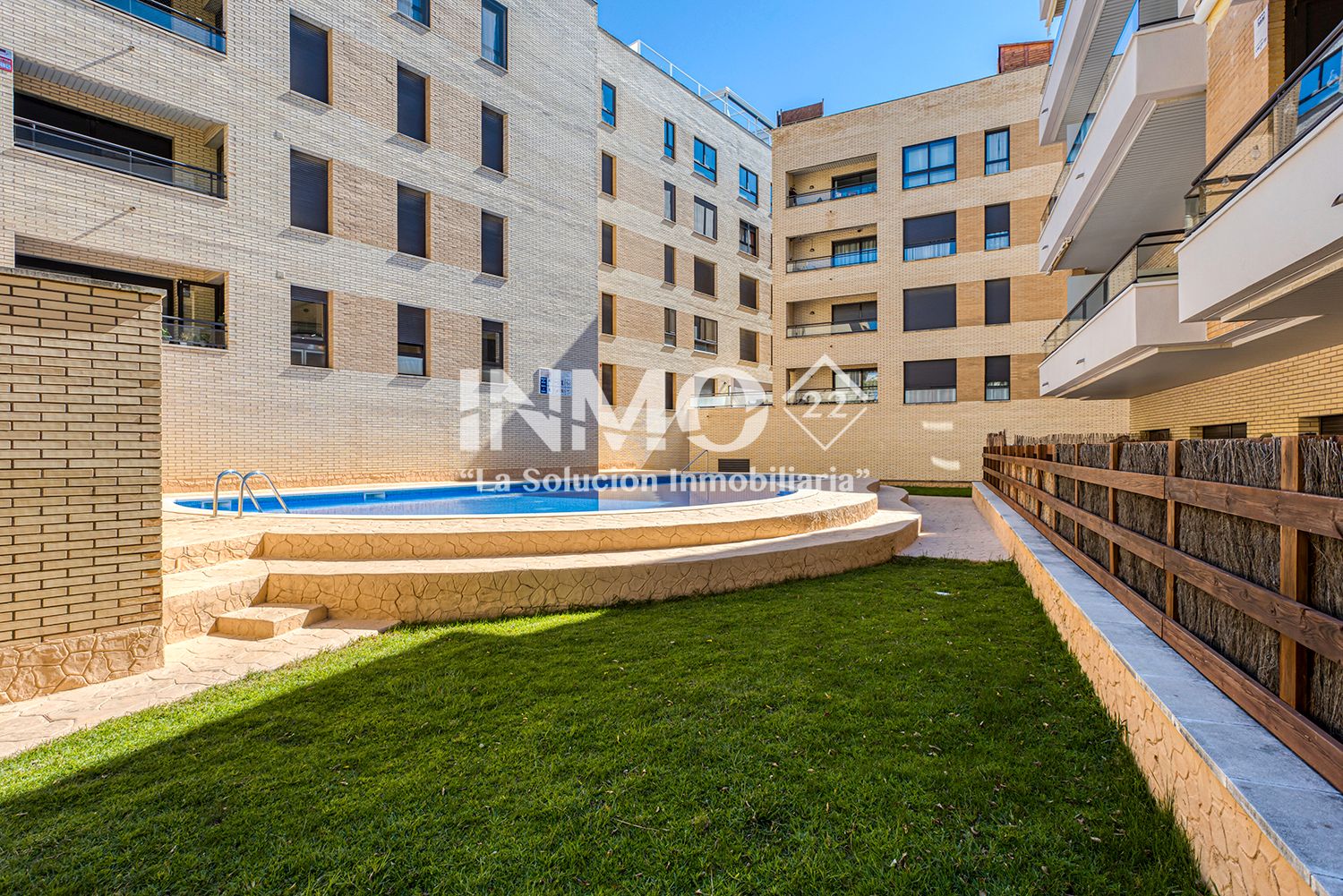 Swimming pool of Flat for sale in Cambrils  with Air Conditioner, Heating and Terrace