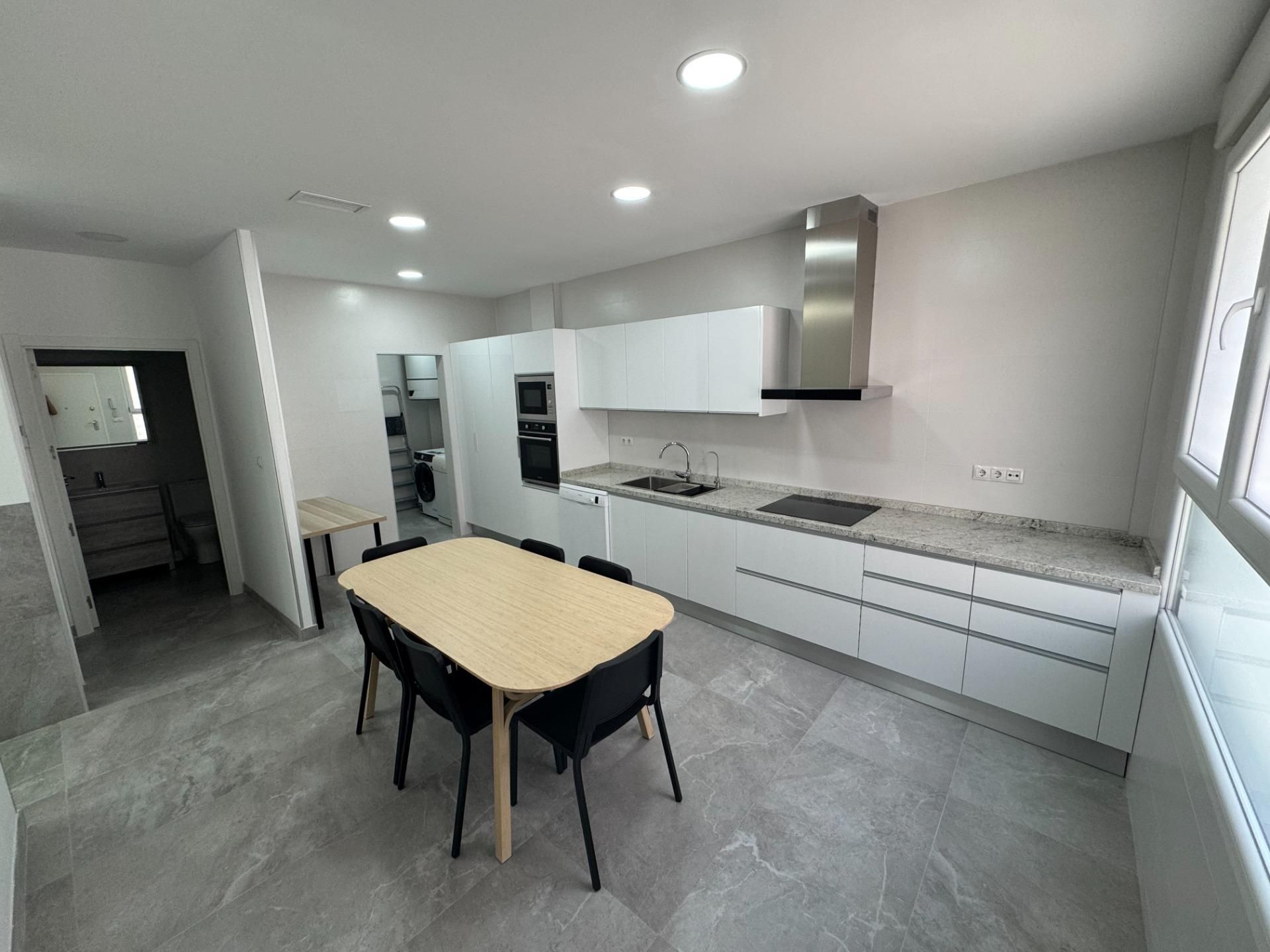 Pis per a compartir a Calle ANTONIO MARTINEZ GARCIA, Camí dels Magros - Casablanca, Elche ciudad