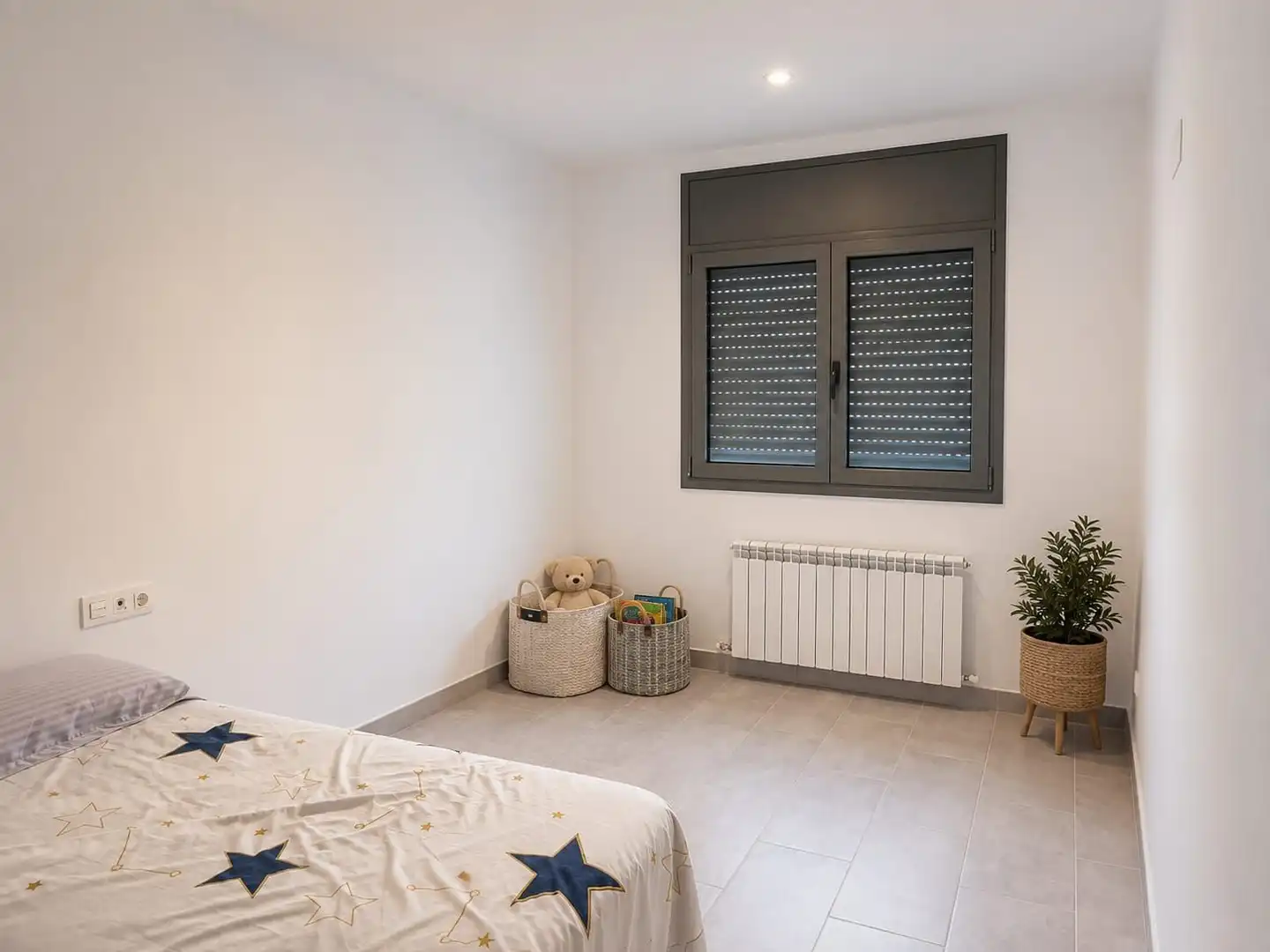 Bedroom of Detached homes for sale in Cercs  with Private garden and Alarm
