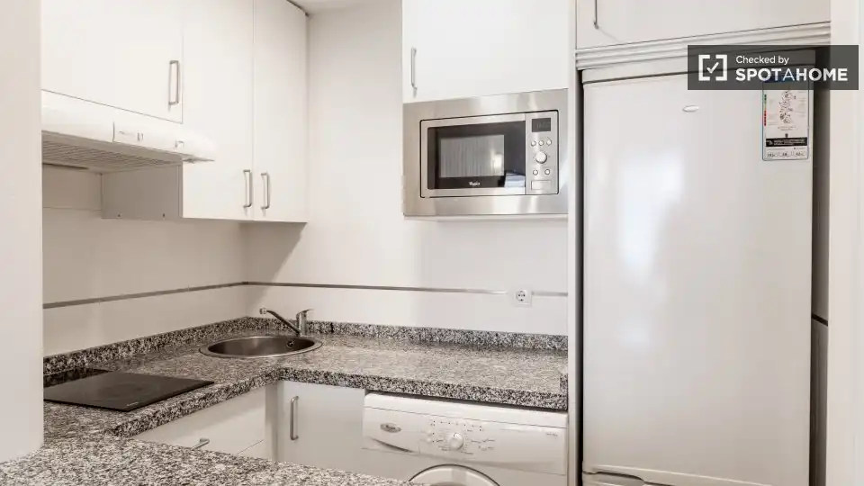 Wohnung zur Miete in Ciudad Jardín