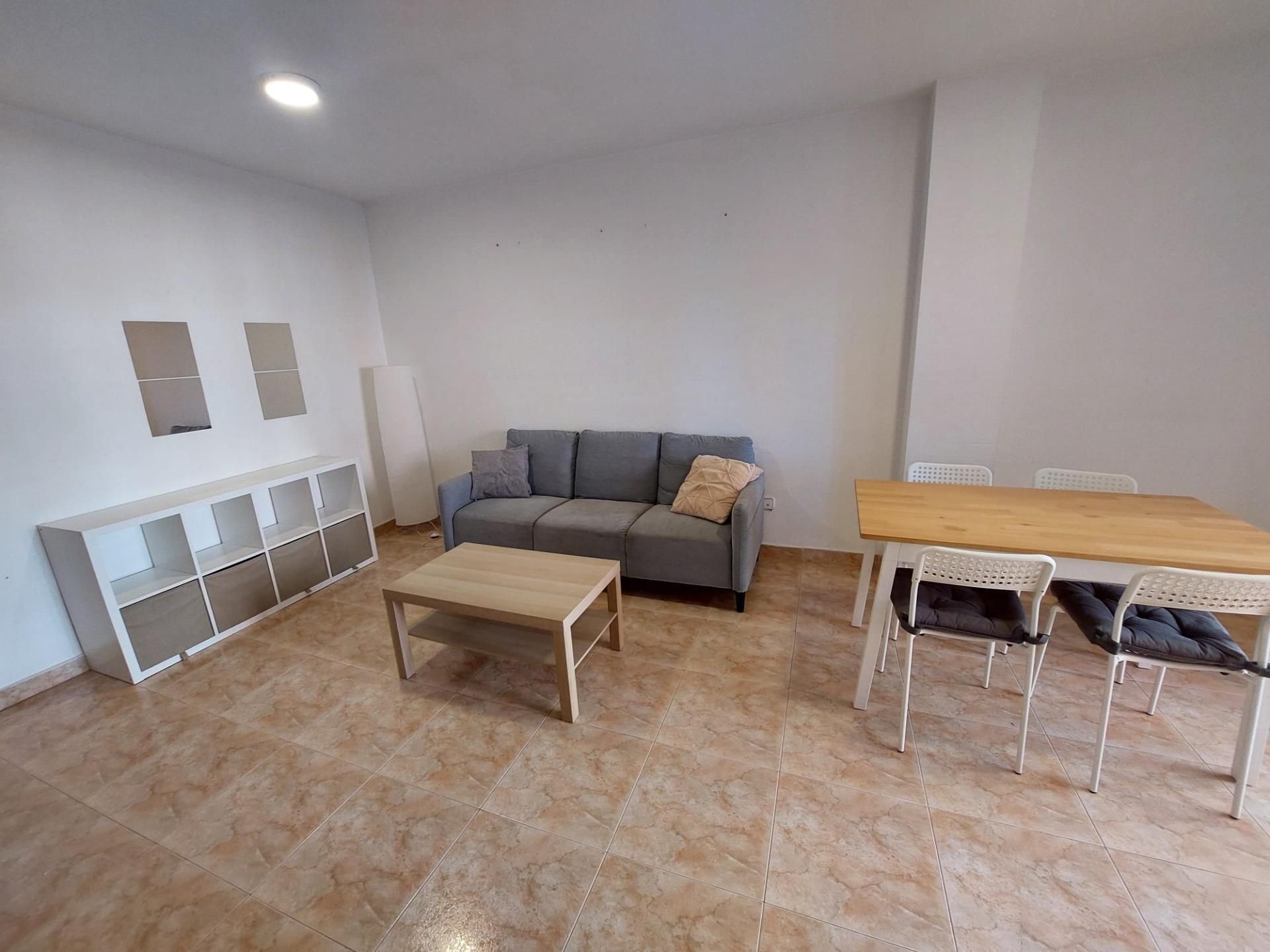 Sala d'estar de Pis de lloguer en  Murcia Capital amb Aire condicionat i Traster