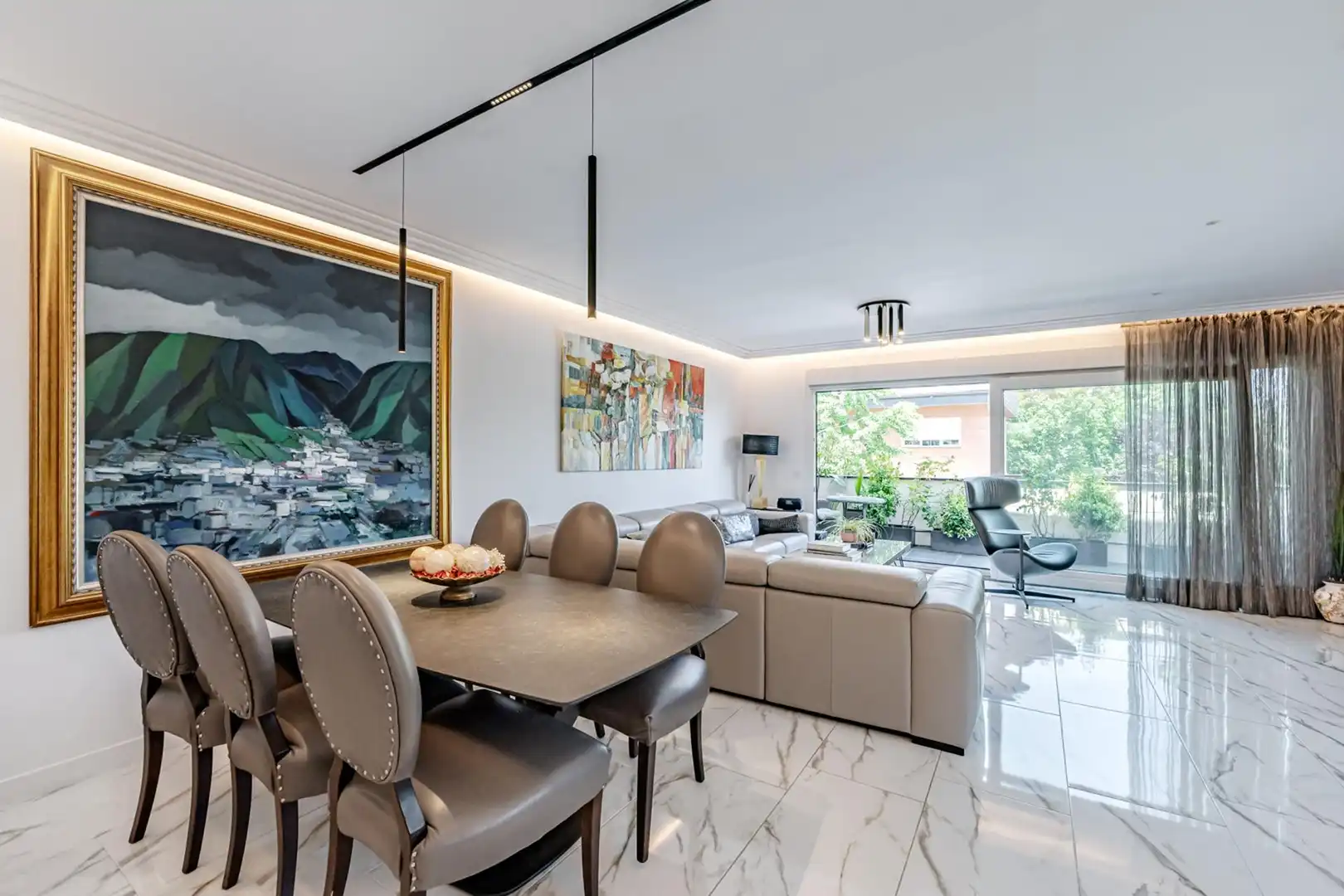 Comedor de Casa adosada en venta en Pozuelo de Alarcón con Aire acondicionado, Calefacción y Piscina