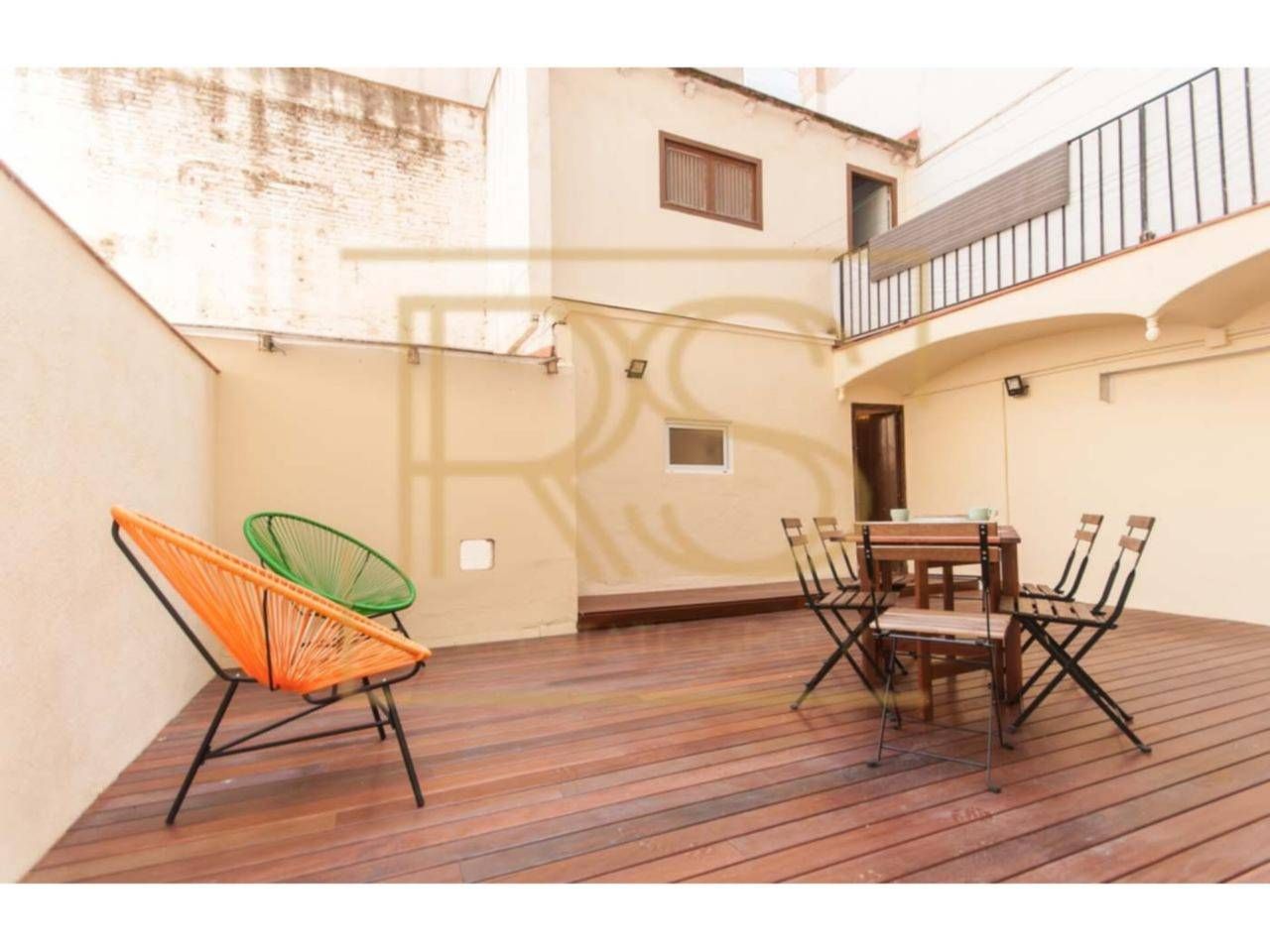Terrassa de Pis de lloguer en  Barcelona Capital amb Aire condicionat, Calefacció i Parquet
