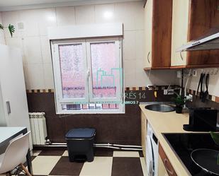 Kitchen of Flat to rent in San Andrés del Rabanedo