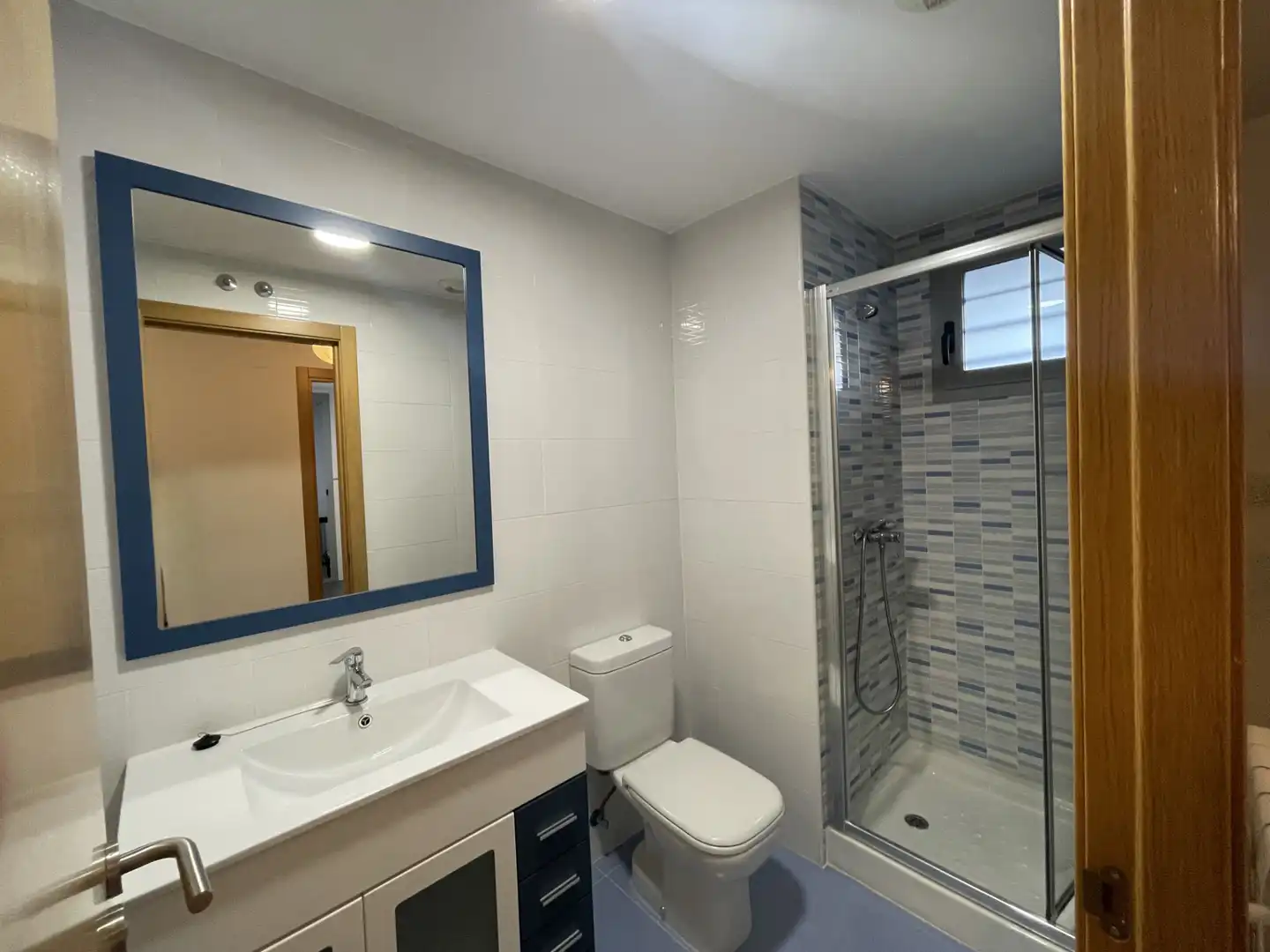 Badezimmer von Wohnung zur Miete in San Sebastián de los Reyes mit Heizung, Abstellraum und Ofen