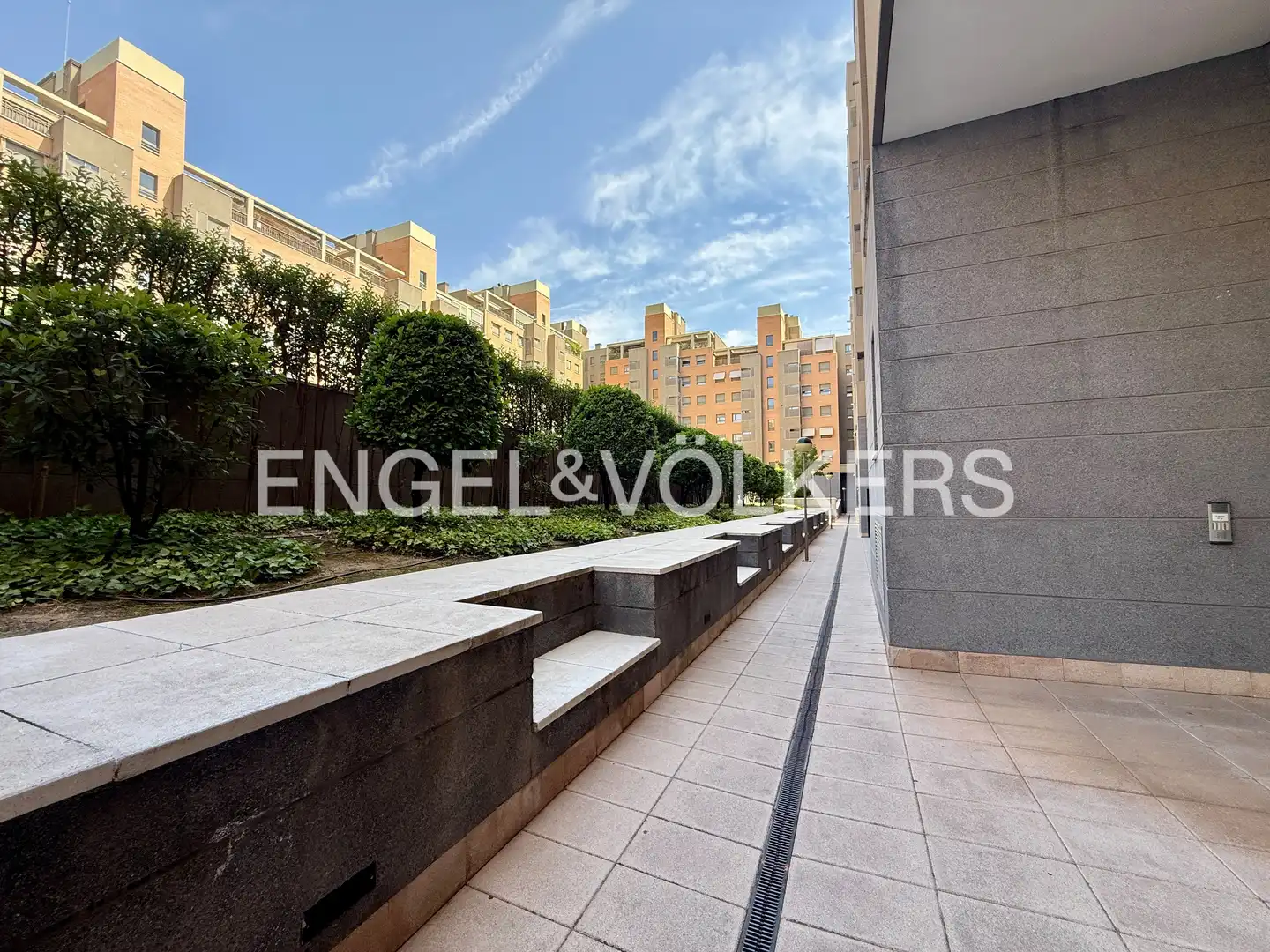 Terraza de Piso de alquiler en Madrid con Calefacción, Parquet y Piscina