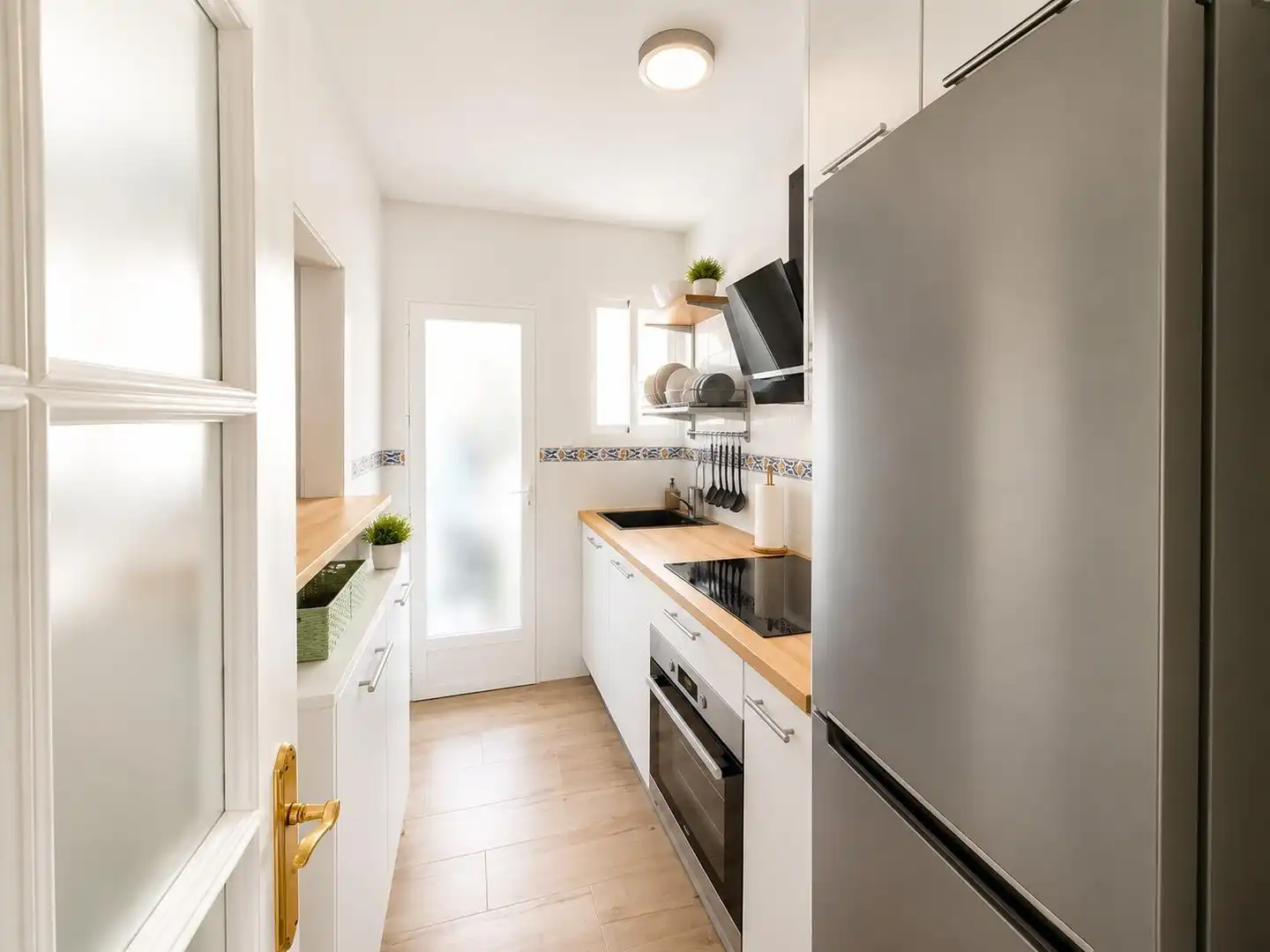 Piso en venta en Calle Castellón, Avda. De los Ogíjares