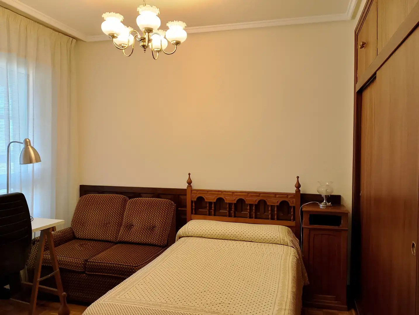 Schlafzimmer von Wohnung zur Miete in Donostia - San Sebastián  mit Heizung, Terrasse und Möbliert