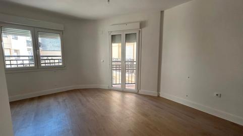 Foto 3 de Piso de alquiler en Almendralejo, Badajoz