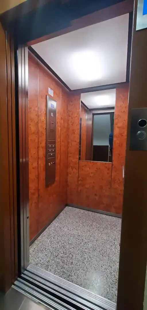 Piso en venta en Zaragoza con Terraza, Horno y Lavadora