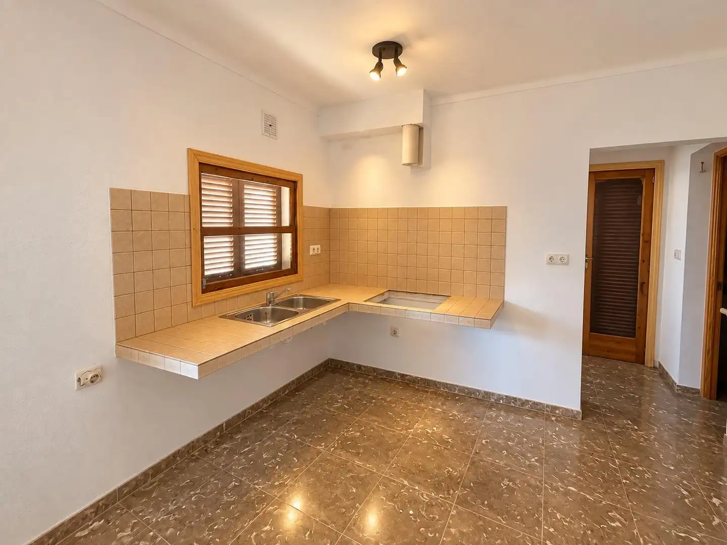Casa in vendita a Carrer DE LA GAMBA, imagen 2