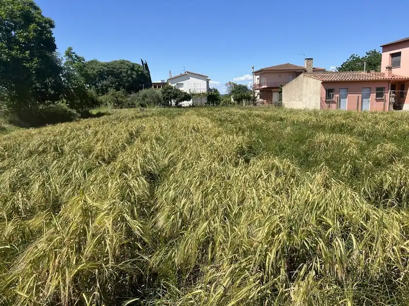 Terreny residencial en venda a Carrer Pompeu Fabra