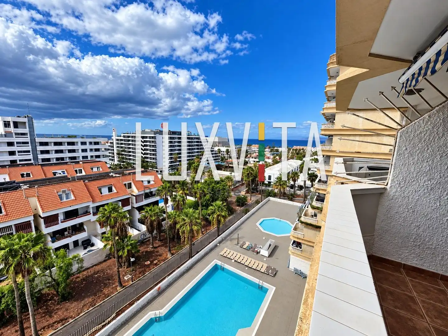 Exterior view of Apartments for sale in Playa de las Américas